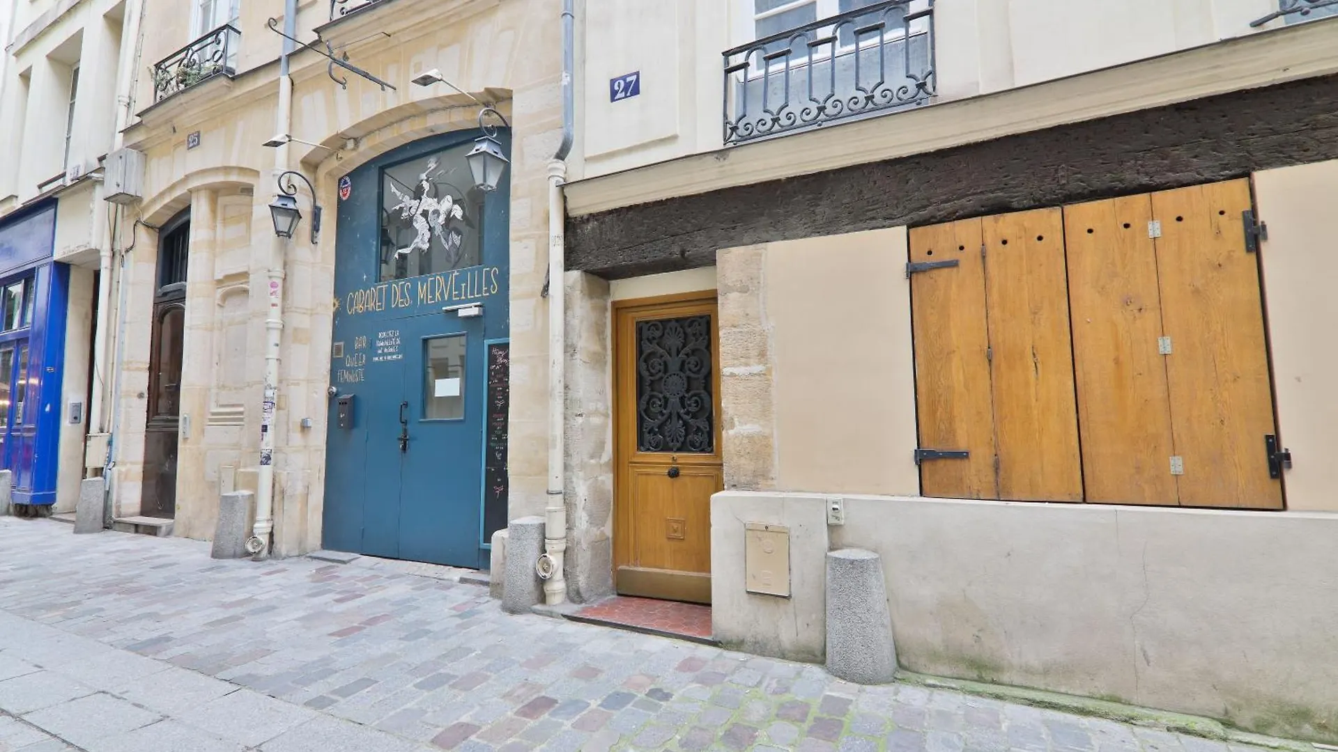 Quartier Saint-michel Notre-dame 4 Free Netflix * Paris