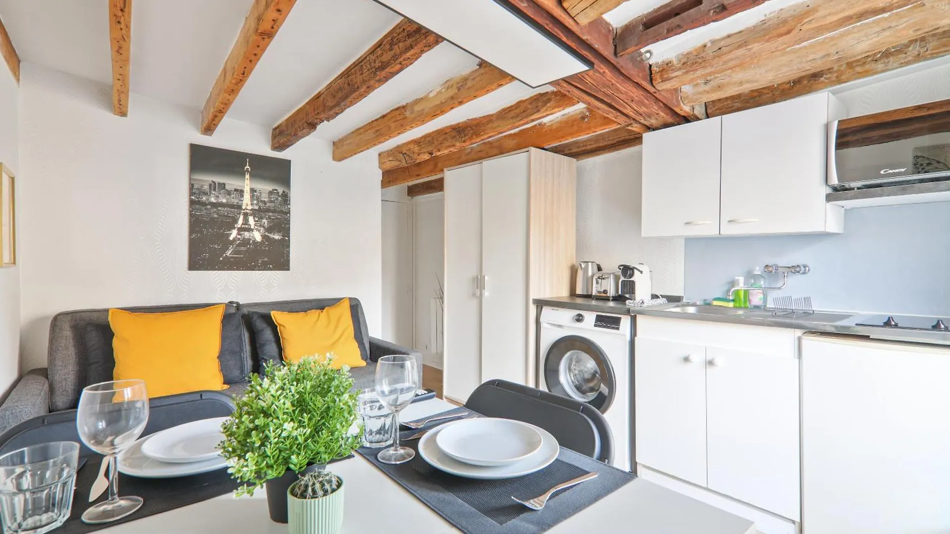 Quartier Saint-michel Notre-dame 4 Free Netflix باريس