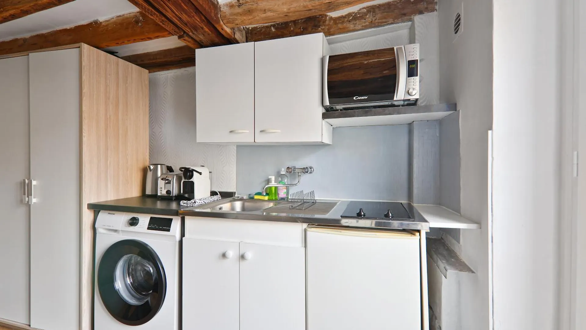 Quartier Saint-michel Notre-dame 4 Free Netflix Apartment