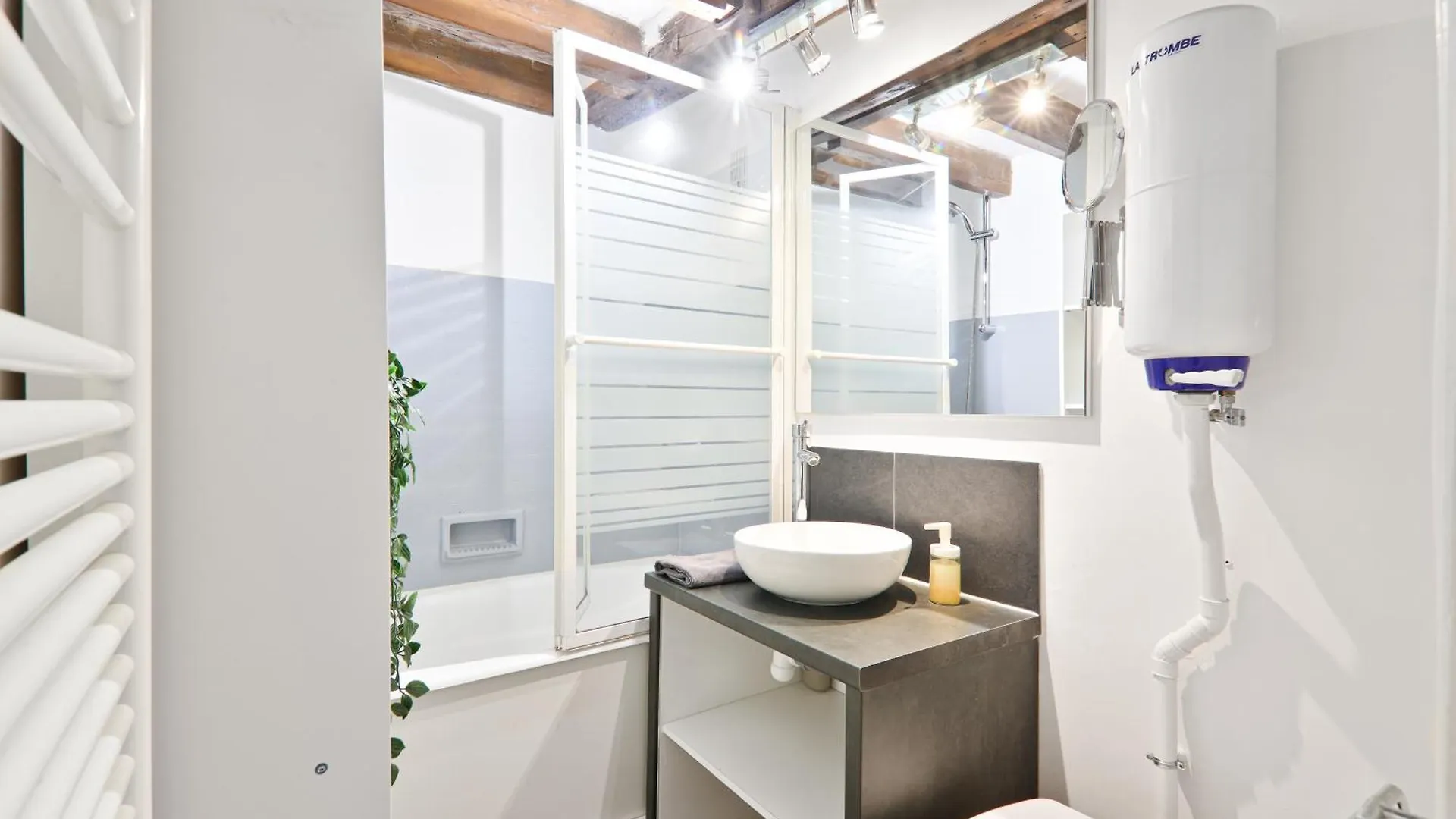 Apartment Quartier Saint-michel Notre-dame 4 Free Netflix Paris
